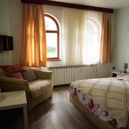 Моравско село 3*
